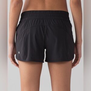 Lululemon Tracker Shorts Black Athletic Running Short Lined 6 Small